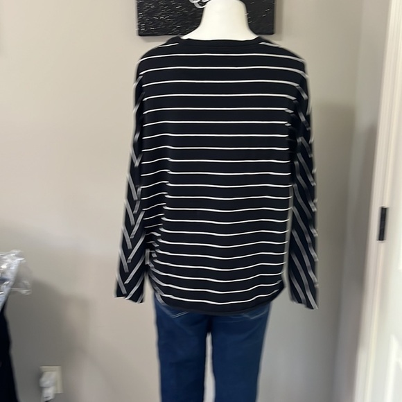 Frank and Eileen Tee Lab Oversized Continuous Sweatshirt White & Black Stripe XS - Picture 8 of 12